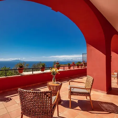 Aprea Luxury Capri Views & Guest Services Villa