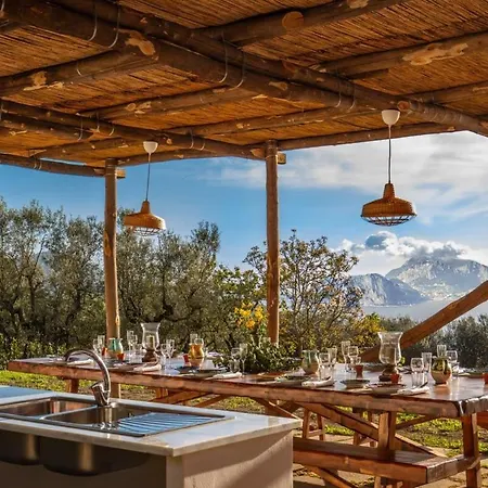 Aprea Luxury Capri Views & Guest Services
