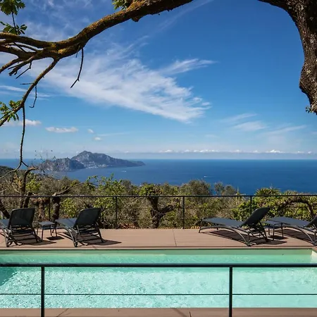 Villa Aprea Luxury Capri Views & Guest Services *