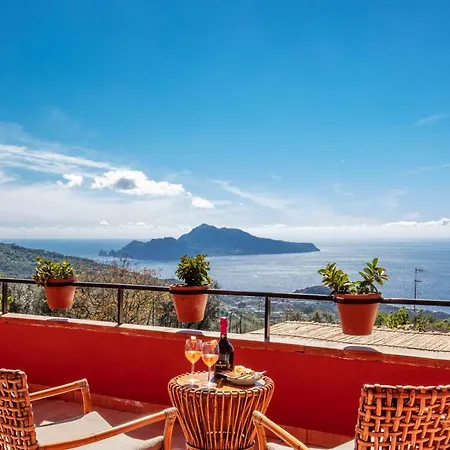 Aprea Luxury Capri Views & Guest Services